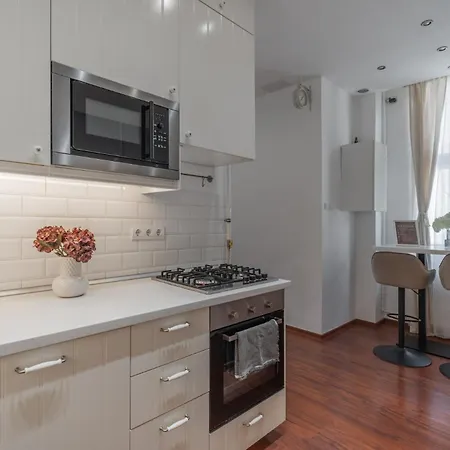 Deluxe And Cozy Center For 8ppl