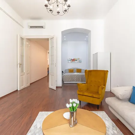 Deluxe And Cozy Center For 8ppl Budapeste