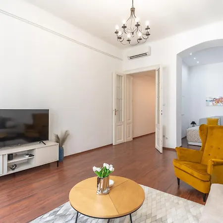 Deluxe And Cozy Center For 8ppl Apartamento Budapeste
